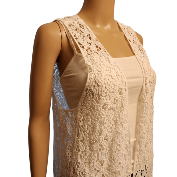 Gleamiss Crochet Lace Open Front Sleeveless Caedigan OS NWT - Picture 7 of 15